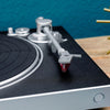 Image of Hi-Res Carbon Turntable