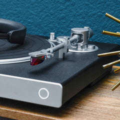 Hi-Res Carbon Turntable